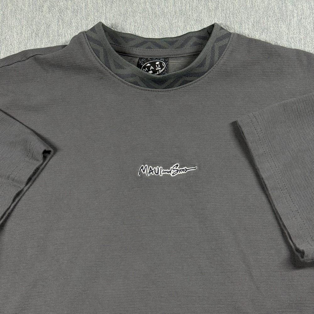 Maui and Sons Shirt Mens L Gray Textured Mini Script Embroidered Short Sleeve te